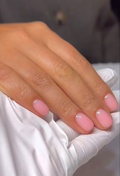 Pretty Hands Short Nails, French Tip Nails Natural Nail, French Tip Nails Natural, Pink French Tip Nails, Almond Acrylic Nails Designs, Pink French Tip, Natural Nails Manicure, Pedicure Designs Toenails, Pretty Manicures