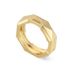 From Gucci, the Link to Love collection is an exploration of modern romance characterizing new symbols of love. The collection combines different gold tones and a mix of finishes blending the lines between masculine and feminine. Each piece is meant to inspire individualized ways to wear them with stackable and layered features. This studded ring is crafted in 18k yellow gold and measures 6mm in width. Link this ring with other styles from the collection to curate your own design. This ring is a Gucci Ring, Jewellery Project, 2024 Jewelry, Symbols Of Love, Faceted Design, Gucci Rings, Masculine And Feminine, Jewelry Design Drawing, Table Clocks