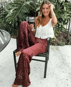 Wine Pants, Look Hippie Chic, Modern Hippie Style, Hippie Mode, Boho Styl, Estilo Hippy, Mode Hippie