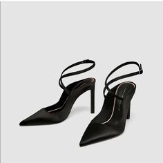 Zara Black Ankle Straps Pointed Toes Size 8 Heel Height 4.5 Inch Trendy High Heels, Heel Accessories, Cinderella Shoes, Kawaii Shoes, Shoe Wishlist, Heels Online, Woman Shoes, Elegant Shoes, Glass Slipper