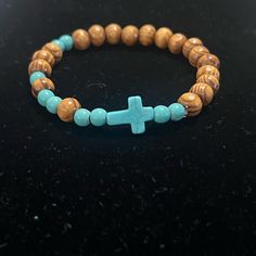 New Beautiful Beaded Cross Bracelets One White Cross One Turquoise Cross Stretch Beaded Bracelets Diy, Cross Bracelets, Wooden Beaded Bracelets, Heart Anklet, Turquoise Cross, White Cross, Bracelets Diy, Wire Wrapped Bracelet, Beaded Cross