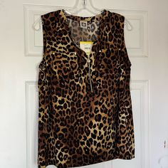 Brand New With Tags. Never Worn. No Damage. Smoke Free Home. Originally $69 Casual Sleeveless Leopard Print Top, Casual Leopard Print Sleeveless Tank Top, Chic Leopard Print Sleeveless Top, Y2k Long Sleeve, Printed Sleeveless Blouse, Polka Dot Shorts, Leopard Print Blouse, Short Sleeve Cardigan, Silk Shorts