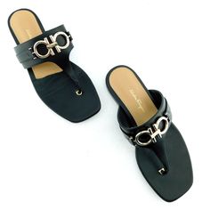 Ferragamo 100% Authentic! Black Leather Thong Flat Sandals Gold Gancini Logo Horse Bit Made In Italy Size 7 1/2 C Or Wide Very Light Wear And Excellent Looking! All Actual Photos Of The Item. Luxury Black Leather Flip Flops, Elegant Leather Flip Flops With Branded Insole, Designer Black Leather Flip Flops, Luxury Black T-strap Sandals, Elegant Black Flip Flops With Single Toe Strap, Elegant Black Open Toe T-strap Sandals, Elegant Black T-strap Sandals With Open Toe, Chic Black Toe Post Flip Flops, Elegant Black T-strap Sandals For Spring