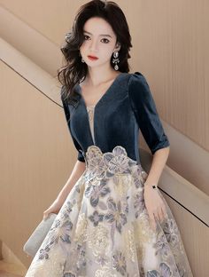 Luxury V-neck Dark Blue Jacquard Evening Dress Velvet Formal Gown – FloraShe Sweet Champagne, Chic French Style, Prom Ball Gown, Dress Velvet, Formal Dinner, Formal Gown, Black Tie Event, Maxi Dress Evening, Champagne Color