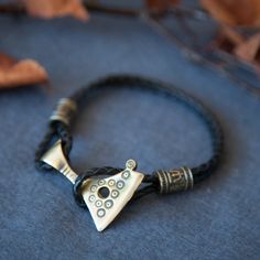 Jewelry For Man, Heavy Jewelry, Ring For Man, Jewelry Traditional, Art Ring, Viking Bracelet, Forest Spirit, Symbol Necklace, Pagan Jewelry