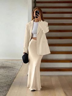 Apricot Elegant Collar   Plain  Embellished Slight Stretch  Women Clothing Satin Skirt Outfit, Outfit Elegantes, Chique Outfit, Look Legging, Satin Maxi Skirt, Skandinavian Fashion, 파티 드레스, Chique Outfits, Outfit Trends