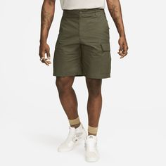 Made from durable ripstop fabric in a roomy, skate-ready fit, these Nike SB shorts are built to last. The classic cargo design doesn't skimp on storage. With 6 pockets and a fake care label stash pocket, you'll have plenty of places to keep your essentials secure on and off your board. Nike Cargo Shorts For Streetwear, Nike Casual Cargo Pants For Streetwear, Casual Nike Cargo Pants For Streetwear, Nike Utility Cargo Pants With Side Pockets, Nike Cotton Cargo Pants For Outdoor, Nike Cargo Pants For Streetwear, Nike Cargo Bottoms For Streetwear, Nike Cargo Style Bottoms For Streetwear, Nike Utility Cargo Pants