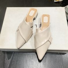 Shipping: Worldwide Express Shipping AvailableDelivery time: 7-15Days Fast ShippingReturns: Fast refund, 100% Money Back Guarantee.SPECIFICATIONSBrand Name: HEVXMShoes Type: MulesApplicable Place: OutsideUpper Material: PUHeel Height: Flat (≤1cm)Origin: Mainland ChinaCN: GuangdongSeason: SummerHeel Type: Flat withFashion Element: Butterfly-knotDepartment Name: AdultOutsole Material: TPRWith Platforms: NoStyle: sweetInsole Material: latexPattern Type: GinghamFit: Fits true to size, take your norm Velvet High Heels, Flat Leather Boots, Indoor Slides, Royal Blue Shoes, Fringe Shoes, All Black Shoes, Female Shoes, Ankle Strap Block Heel, Fur Shoes