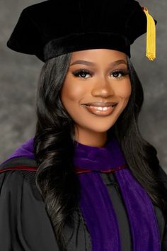 Black Doctor Graduation Pictures, Medical School Graduation Photoshoot, Phd Photoshoot Ideas, Law School Graduation Pictures Ideas, Dnp Graduation Pictures, Law School Black Women, Phd Graduation Pictures, Associates Degree Graduation Pictures, College Grad Pics Ideas Photo Shoot