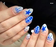 Good Birthday Nails, Nail Designs Detailed, Summer Crocodile Nails, Funky Natural Nail Designs, Gel X Nails For Beginners, Nail Designs Crocodile, Easy But Cute Nail Designs, Alligator Nail Design, Gel X Nails Short Almond