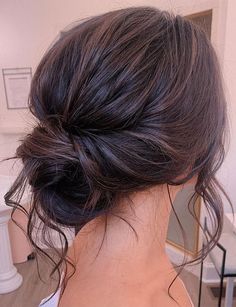 Grad Hairstyles, Messy Hair Updo, Simple Prom Hair, Romantic Updo, Guest Hair, Romantic Wedding Hair, Ball Hairstyles, Wedding Guest Hairstyles