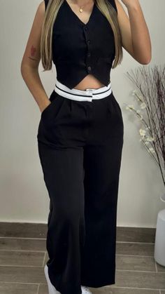 Black Trousers Set For Spring, Spring Black Trousers Set, Black Long Pants Sets For Spring, Black Sets With Long Pants For Spring, Black Wide Leg Sets For Spring, Casual Black Sets With Long Pants, Casual Black Long Pants Sets, Black Fitted Sets With Pockets, Black V-neck Sets For Workwear