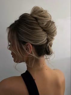 Prom Hair Updo, Wedding Hair Up, Guest Hair, Bridesmaid Hair Makeup, Summer Hairstyles For Medium Hair, Wedding Hair Inspiration, Low Bun, French Hair, Wedding Hairstyles Updo