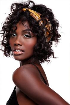 Nice Short Haircuts, Curly Hair Headband, Headband Curls, Curly Hair Accessories, Curly Hair Trends, Highlights Curly, Ombre Bob, Curly Hair Updo, Curly Girl Hairstyles