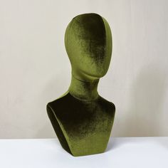 Luxurious Olive-green Velvet Head Model, Can Pinnable Cloth Head Mannequin, Head Hat Stand/display, Lace Head Wig Stand, Hat Rack W/ Fabric - Etsy Wig Head Stand, Head Mannequin, Hat Stand, Head Model, Head Stand, Stand Display, Boat House, Mannequin Head, Wig Stand