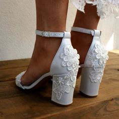 LBSFY - 33 - 43 8cm High Heel White Wedding Shoes Women Block Heel Lace Satin Summer Sandals [xlmodel]-[photo]-[0000] Heels Wedding Guest, Chunky Heels Wedding, Wedding Guest Heels, White Sandals Wedding, Block Heels Wedding, Pearl Wedding Shoes, Beach Wedding Shoes, Ankle Strap Chunky Heels, Heels Wedding