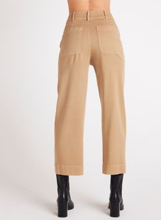 Meet our super soft Saige wide leg crops, these pants never go out of style. These are super versatile, comfortable, and they will become your new favorite pair of pants! Wear them casually with sandals and a tee in the AM or with heels and a blouse for an evening party. Either way you will love their versatility! 49% TENCEL™ Lyocell 49% Viscose 2% Lycra 49% Viscose 2% Lycra. SIZE WAIST INSEAM 24 25 1/2" 26" 25 26 1/2" 26" 26 27 1/2" 26" 27 28 1/2" 26" 28 29 1/2" 26" 29 30 1/2" 26" 30 31 1/2" 26 Bella Dahl, Evening Party, Pair Of Pants, Out Of Style, Wide Leg, Going Out, Pants, How To Wear