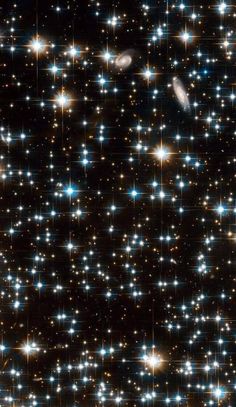 an image of many stars in the night sky