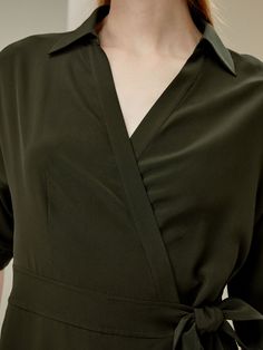 This size-inclusive V-neck dress has a front tie to accentuate the waistline and a flowing umbrella hem, adding elegance and sophistication to its classic design, suitable for all occasions. Umbrella Dress, Loose Sleeves, Tie Wrap, Classic Casual, Casual Design, Neck Wrap, Silk Crepe, Hem Dress, Nordstrom Dresses