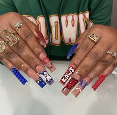 Kaws Acrylic Nails, Kaws Nails Art, Kaws Nails, Diy Acrylic Nails, Colored Acrylic Nails, Glow Nails