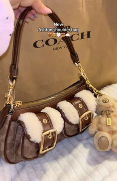 Coach Fluffy Bag, Coach Nolita 19 Aesthetic, Coach Bag Collection, Coach Ashton Baguette, Coach Purse Aesthetic, Coach Bags Aesthetic, Coach Bag Aesthetic, What's In My Bag Aesthetic, Coach Aesthetic