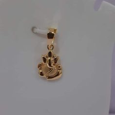 Locket Designs Pendants Gold, Gold Locket Design, Ganpati Bappa Pandent, Ganpati Pendant Gold, Ganpati Locket Gold, Vinayaka Lockets Gold, Ganesh Ji Pendant Gold, Gold Ganesha Pendant, Lord Ganesha Gold Pendant