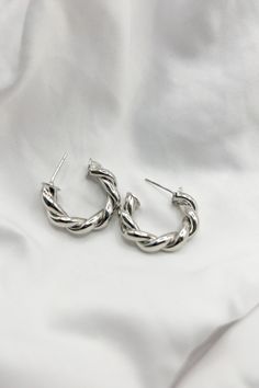 Twisted Silver Hoops - Stainless Steel - Water Resistant - Light Weight - Non Tarnish Rope Pattern, Preppy Jewelry, Spring Earrings, Silver Jewelry Earrings, Love And Co, Jewelry Accessories Ideas, Daily Jewelry, Rope Design, Beaded Hoops