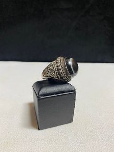 Afghani Silver Ring With Suleimani Agate Ring Size : 10 US Ring Weight : 21 grams 21 Grams, Agate Ring, Size 10 Rings, Fine Rings, Statement Ring, Class Ring, Silver Fashion, Statement Rings, Hippie Boho