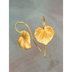 Category:Earring; Season:Spring,Winter,Fall,Summer; Gender:Women's; Quantity:2pcs; Style:Vintage; Jewelry Type:Earrings; Occasion:Weekend,Outdoor,Daily,Street,Park; Material:Alloy; Color:Silver,Gold; Age Group:Adults; Pattern:Leaf; Front page:FF; Listing Date:09/11/2023; Production mode:External procurement Geometric Bracelet, Bead Charm Bracelet, Flower Earrings Studs, Jewelry For Her, Metal Flowers, Flower Studs, Simple Jewelry, Leaf Shapes, Leaf Earrings