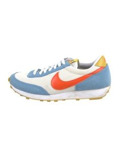 Nike Suede Low Top Athletic SneakersBlueColorblock PatternRound-Toes with Mesh AccentsLace-Up Closure at UppersIncludes Box Flat Sneakers, Designer Gifts, Athletic Sneakers, Bag Handle, Louboutin Shoes, Christian Louboutin Shoes, Sneakers For Sale, Sweater Accessories, Handbags On Sale