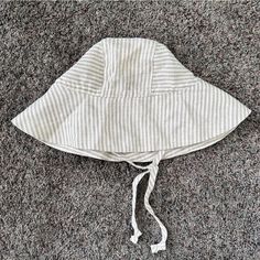 Briar Striped Baby Sun Hat Size 12-24 Months Stripe Tan Cream Baby Sun Hat Baby Pool Hat New With Tags! Briar Striped Baby Sun Hat Pool Hat, Baby Pool, Baby Beach, Baby Sun Hat, Month Colors, Beach Baby, Beach Hat, Sun Hat, Hat Sizes