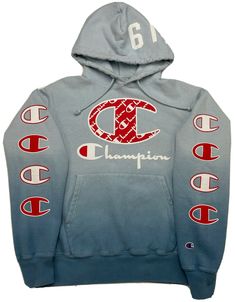 Dailysaver Logo Light, Lighting Logo, Hoodie Brands, Champion Reverse Weave, Vintage Champion, Clothing Styles, Mens Clothing, Sweatshirt Hoodie, Men Sweater