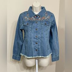 Keren Hart Women’s Blue Floral Embroidery Long Sleeve Button Up Denim Jacket S M 45-4527,4531 We Are In Smoke Free, Pet Free And Clean Environment. We Are Professional Seller. Sizes Vary Between Brands, Please Refer To Pictures With Measurements. Colors Can Look Different In Person Due To Various Screen Resolution Medium Wash Denim Top With Floral Embroidery For Spring, Bohemian Denim Top For Fall, Bohemian Dark Wash Denim Jacket For Spring, Embroidered Button-up Denim Blue Top, Embroidered Denim Blue Button-up Top, Embroidered Dark Wash Denim Jacket For Spring, Spring Embroidered Dark Wash Denim Jacket, Embroidered Denim Button-up Jacket For Spring, Embroidered Button-up Denim Jacket For Spring