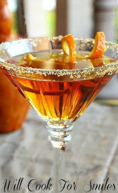 Peach Martini, Apple Cider Cocktail, Cider Cocktails, Peach Schnapps, Martini Recipes, Alcohol Drink Recipes, Triple Sec, Drinks Alcohol Recipes, Daiquiri