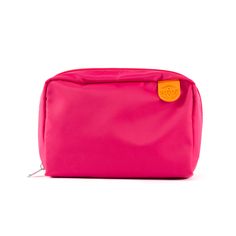 Neceser de nylon de colores perfecto para organizar tus cosas para viajes, para tus bolsas grandes o para el gimnasio. Hecho con tela duradera y múltiples bolsillos interiores, este neceser colorido es el accesorio perfecto. Agrégalo a tu bolsa de playa Tin Marin o a cualquier bolsa, mochila o maleta para mantenerte organizada en tu uso diario o viajes. Wholesale Bags, Cosmetic Pouch, Woven Bag, Bag Straps, Laos, You Bag, Cotton Weaving, Cross Stitch Embroidery, Tan Leather