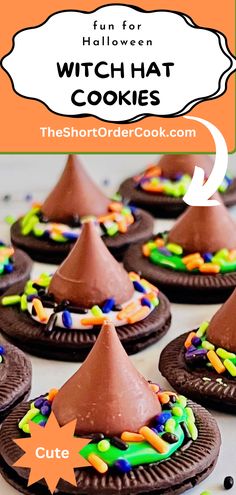 Cookies decorated to look like pointy witch hats using a Hershey's kiss iced to the top of an Oreo thin. Hocus Pocus Night, Oreo Witch Hats, Halloween Witch Hat Cookies, Halloween Desserts Kids, Creepy Cookies, Cute Witch Hat, Icing Sprinkles, Halloween Dip