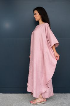 Wide linen maxi kaftan, oversize Wide and spacious made of natural fabric, an indispensable item for warm weather. ● The model is 5'10″ (178cm) tall ● The model is a M ➤ Material Linen When washing, colour remains the same brightness. WE DO CUSTOM FITTING Every client for us is special. Send us your specific preferences if needed. No extra cost. Mind that in case of any special fitting, the delivery time may be extended. ➤ Delivery Your item is made-to-order and will be ready within 1-3 days. Av Oversized Linen Maxi Dress, Oversized Bohemian Linen Maxi Dress, Japanese Kimono Dress, Blanket With Sleeves, Batwing Shirt, Linen Blanket, Linen Kimono, One Shoulder Prom Dress, Mode Kimono