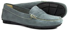 Women's Grey Driving Loafers / Driving Shoes  Hand stitched moccasin construction for comfort,performance and durability  Breathable and hard wearing highest grade premium suede  Unique lightweight, flexible driving sole for greater comfort  Non-slip rubber sole  Non-marking sole  Extra comfy, perfect summer shoe  Average Fit   Sizes: 37 - 43 (full sizes only) Suede Loafers Women, Driving Shoes Women, Mens Monk Strap Shoes, Country Shoes, Driving Shoes Men, Shoe Stretcher, Beautiful Range, Womens Boat Shoes, Monk Strap Shoes