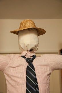 Life-Sized Scarecrow With Stand : 6 Steps - Instructables The Head