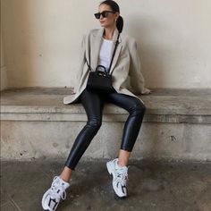 Polyester Style Black Leather Leggings, Dressing Up Leggings For Work, Trousers And Sneakers, Blazer Leggings Outfit, Leggings Style, Dressy Joggers Outfit, Leather Leggings Outfit Work, Legging Work Outfit, Adidas Superstar Outfit Casual