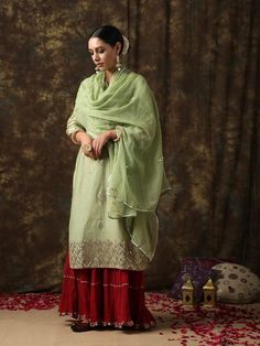 Samyukta Green-Red Sharara Set - Trendroots Red Sharara, Embroidered Sharara, Chanderi Dupatta, Red Kurta, Sharara Suits, Delicate Clothes, Sharara Suit, Sharara Set, Edgy Outfits