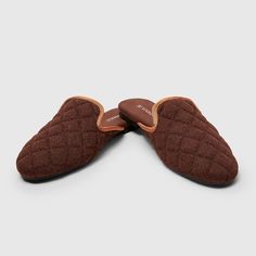 Luxury Brown Slippers, Luxury Brown Mules With Removable Insole, Luxury Round Toe Mules With Removable Insole, Luxury Closed Toe Slippers With Leather Sole, Luxury Classic Slippers With Round Toe, Luxury Slippers With Leather Lining And Closed Toe, Brown Comfortable Slip-on Platform Slippers, Comfortable Brown Slip-on Platform Slippers, Comfortable Cushioned Mules For Indoor Use