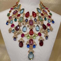 For Sale on 1stDibs - Fantastic masterpiece by Carlo Zini One of the world greatest bijoux designers Large collier Stunning ramage of class colored crystals drops Amazing color Royal Jewelry African, Neck Pieces Jewelry, Vintage Rhinestone Jewelry, Indian Bridal Jewelry Sets, Antique Jewellery Designs, Expensive Jewelry Luxury, Fancy Jewellery Designs, Large Necklace, Expensive Jewelry