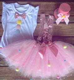 Tutu Diy, Carnival Birthday Party Theme, How To Make Tutu, Diy Tutu, Baby Dress Pattern, Carnival Themed Party, Cinderella Birthday, African Dresses For Kids, Girl Birthday Decorations