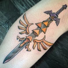 Legend of Zelda tattoo by @blackoutbob #zelda #zeldatattoo #nintendo… Nintendo Tattoo, Tattoos Color, Shield Tattoo, Video Game Tattoos, Nerdy Tattoos, Video Game Tattoo, Forarm Tattoos