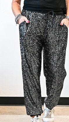 Sequin Joggers Outfit, Sequin Joggers, Trendy Fits, Joggers Outfit, Drop Top, Jogger Jeans, Dress With Cardigan, Jogger Pants, Long Sleeve Sweater