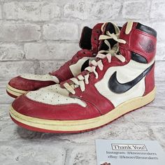 1985 Air Jordan 1 High Chicago OG Original Men's Size 13 Vintage Sneaker Air Jordan 1 High Chicago, Jordan 1 High Chicago, Air Jordan 1 Chicago, Marvel Shoes, Vintage Sneakers, Air Jordan 1 High, Jordan 1 High, Air Jordan 1, Nike Air Jordan