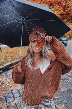 Kissing In The Rain, Your Shopping List, Fall Time, Creative Colour, Todays Outfit, Autumn Outfit, Autumn Inspiration, Fall Winter Outfits