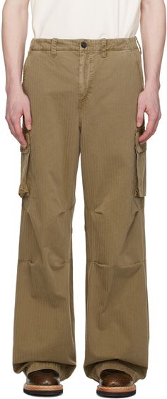 Cotton canvas cargo pants. Herringbone pattern throughout. · Belt loops · Three-pocket styling · Zip-fly · Cargo pocket at outseams · Darts at knees Supplier color: Uniform olive herringbone Canvas Cargo Pants, Our Legacy, Cargo Pocket, Herringbone Pattern, Bottoms Pants, Cargo Pants, Herringbone, Cotton Canvas, Outfit Accessories