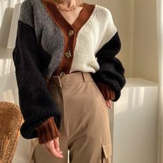 Bust 110 cm Length 51 cm Cardigan 2023, New Year’s Eve Outfit, Oversize Cardigan, Ladies Cardigan, Womens Sweatshirts Hoods, Brown Cardigan, Cropped Cardigan Sweater, Retro Tops, Linen Pants Women